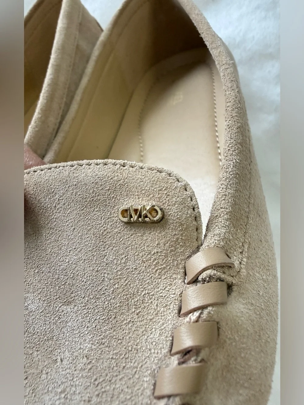 Michael Kors | Women's 8 | Eve Suede Loafer Camel Beige Tan Moccasins | EUC